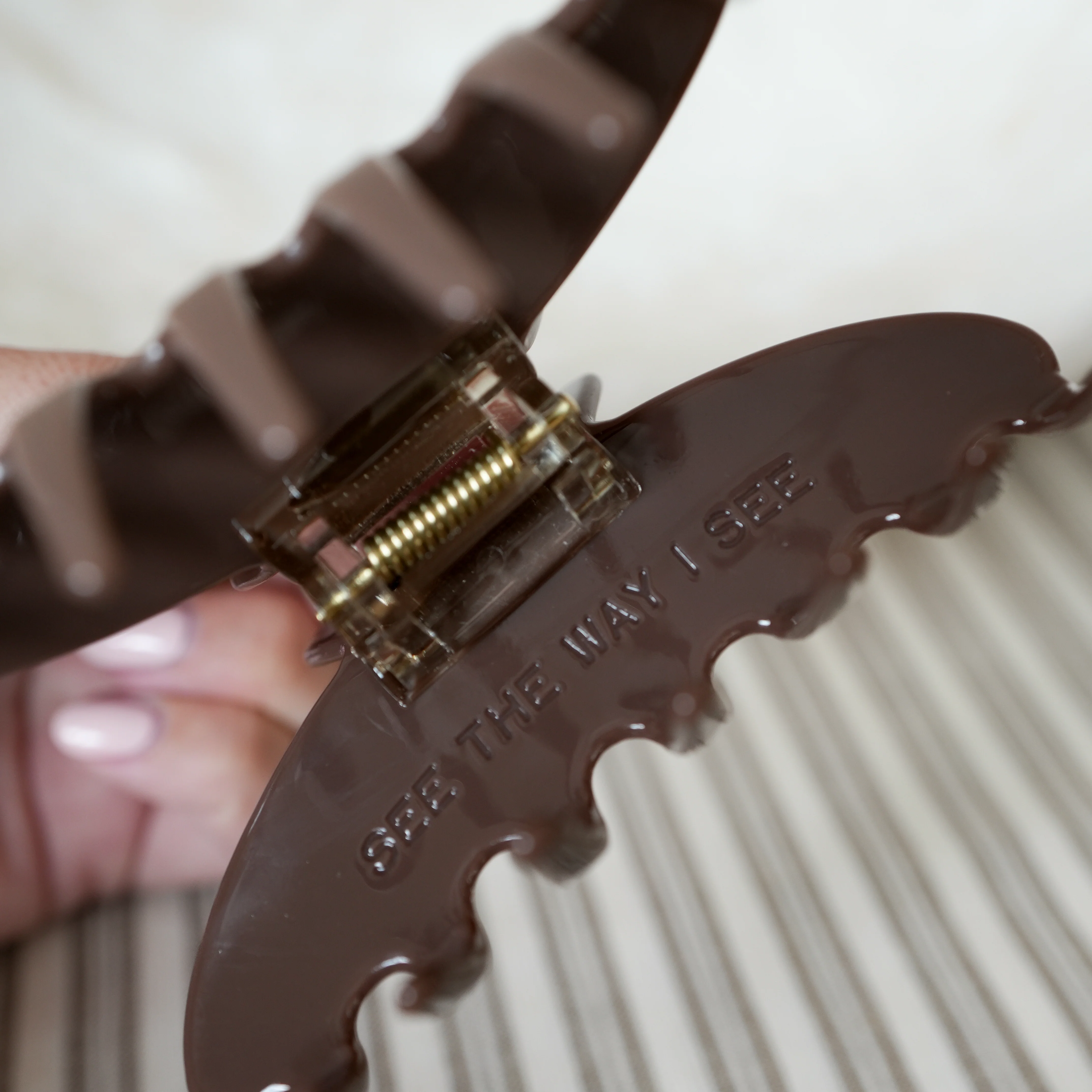Emotional Support Claw Clip - Image 9