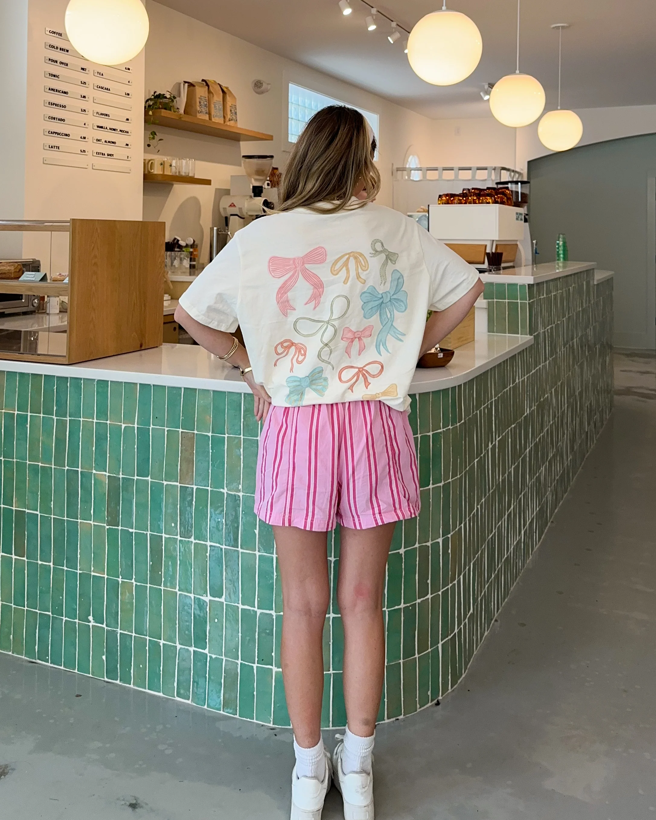 She Will Bow to No One T-Shirt - Image 3